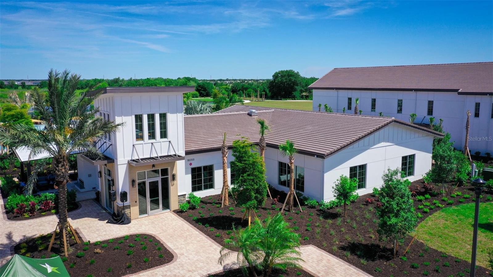 Image 6 of 16 For 4309 Honeybee Court