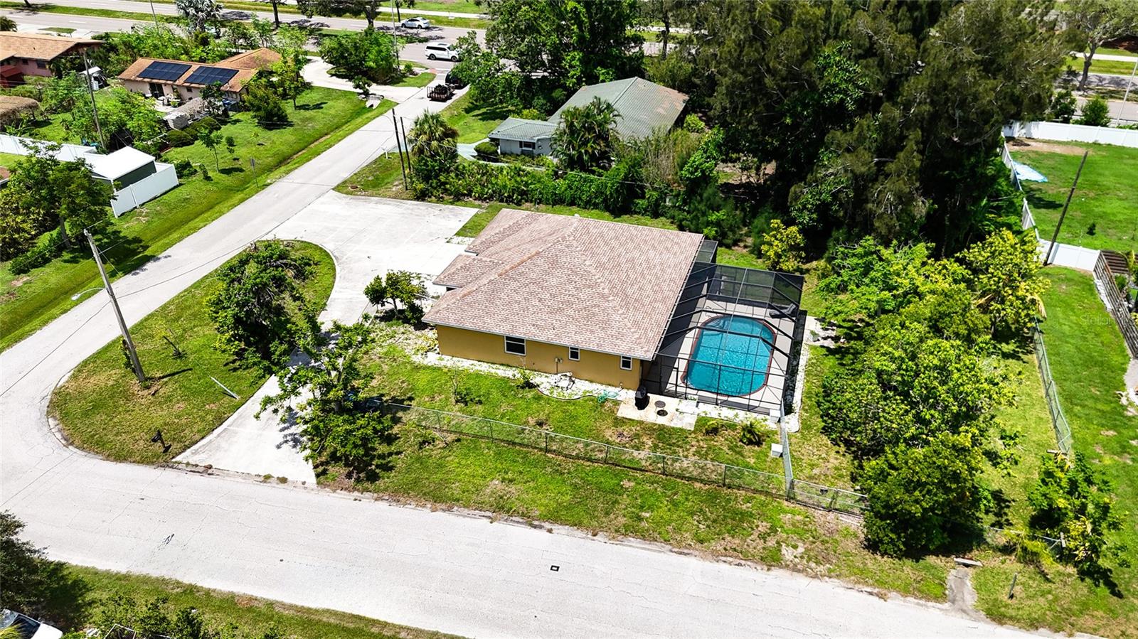 Image 3 of 62 For 451 Glen Oak Road