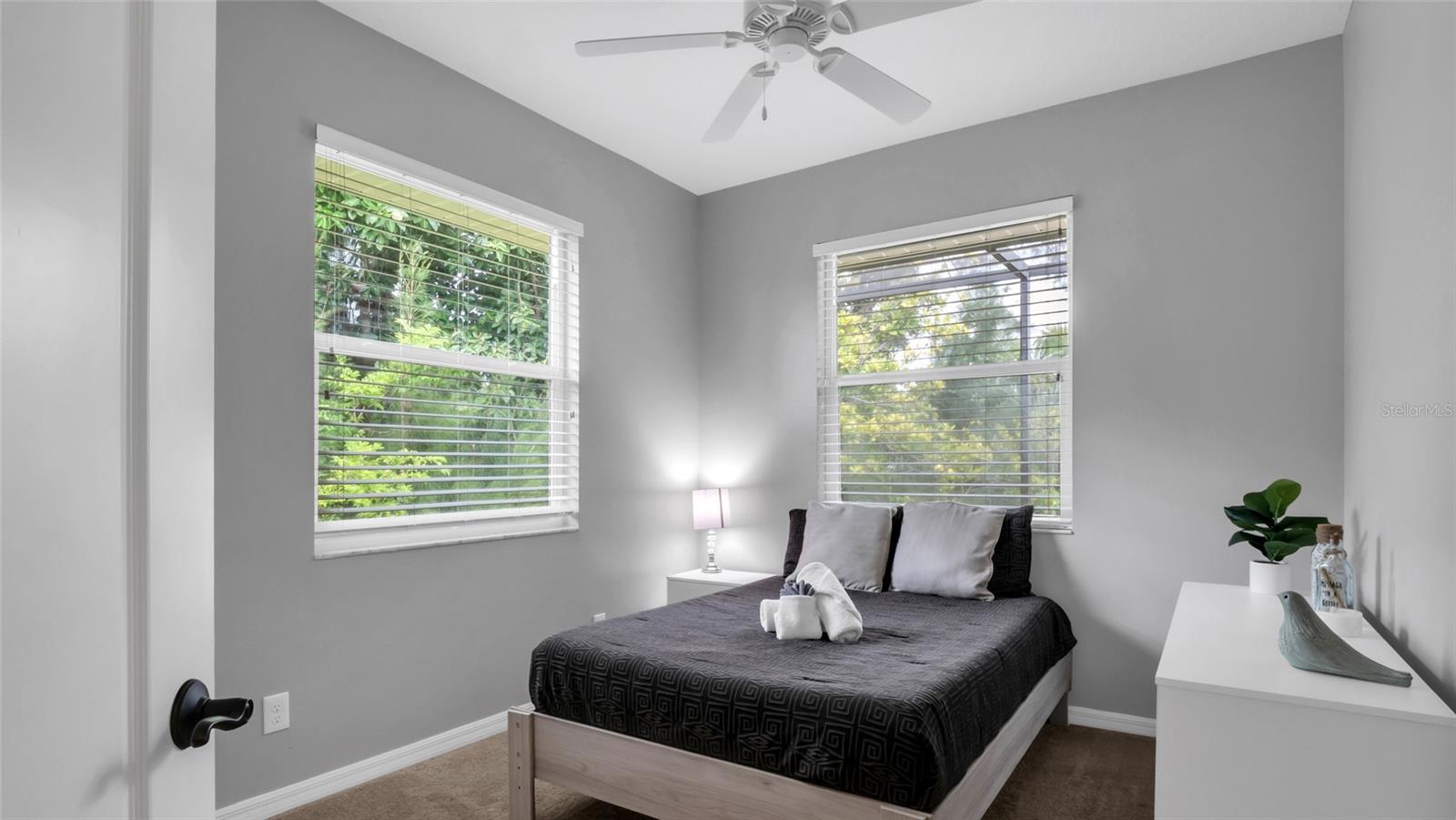 Image 35 of 62 For 451 Glen Oak Road