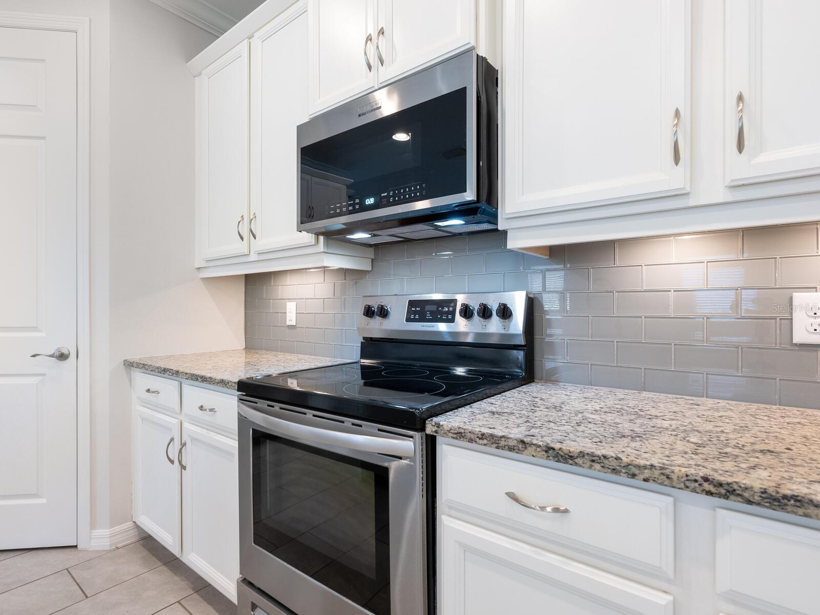 Image 18 of 64 For 151 Ventosa Place