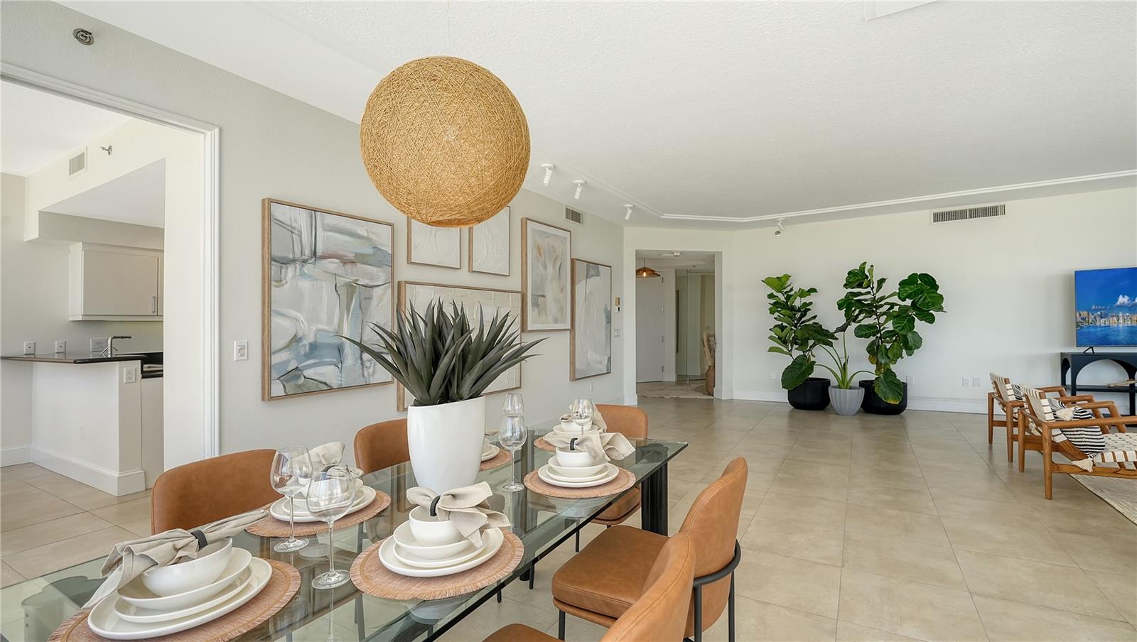 Image 16 of 45 For 3040 Grand Bay Boulevard 216