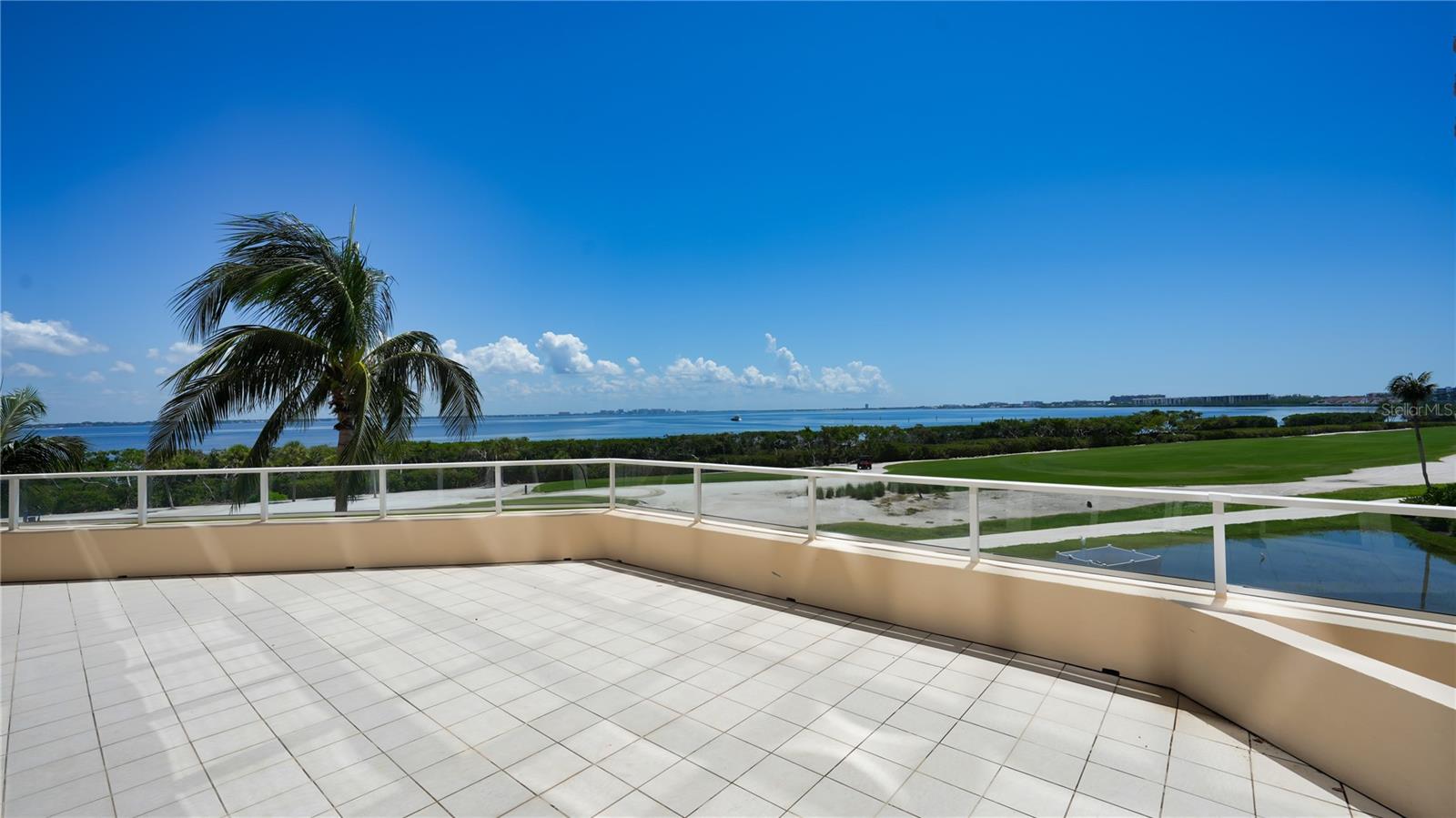 Image 22 of 45 For 3040 Grand Bay Boulevard 216