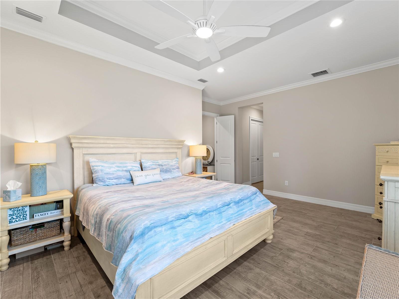 Image 41 of 81 For 9016 Falcon Court