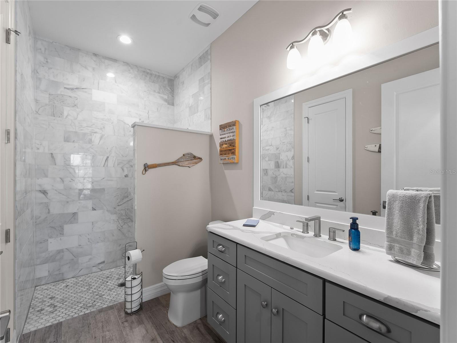 Image 49 of 81 For 9016 Falcon Court