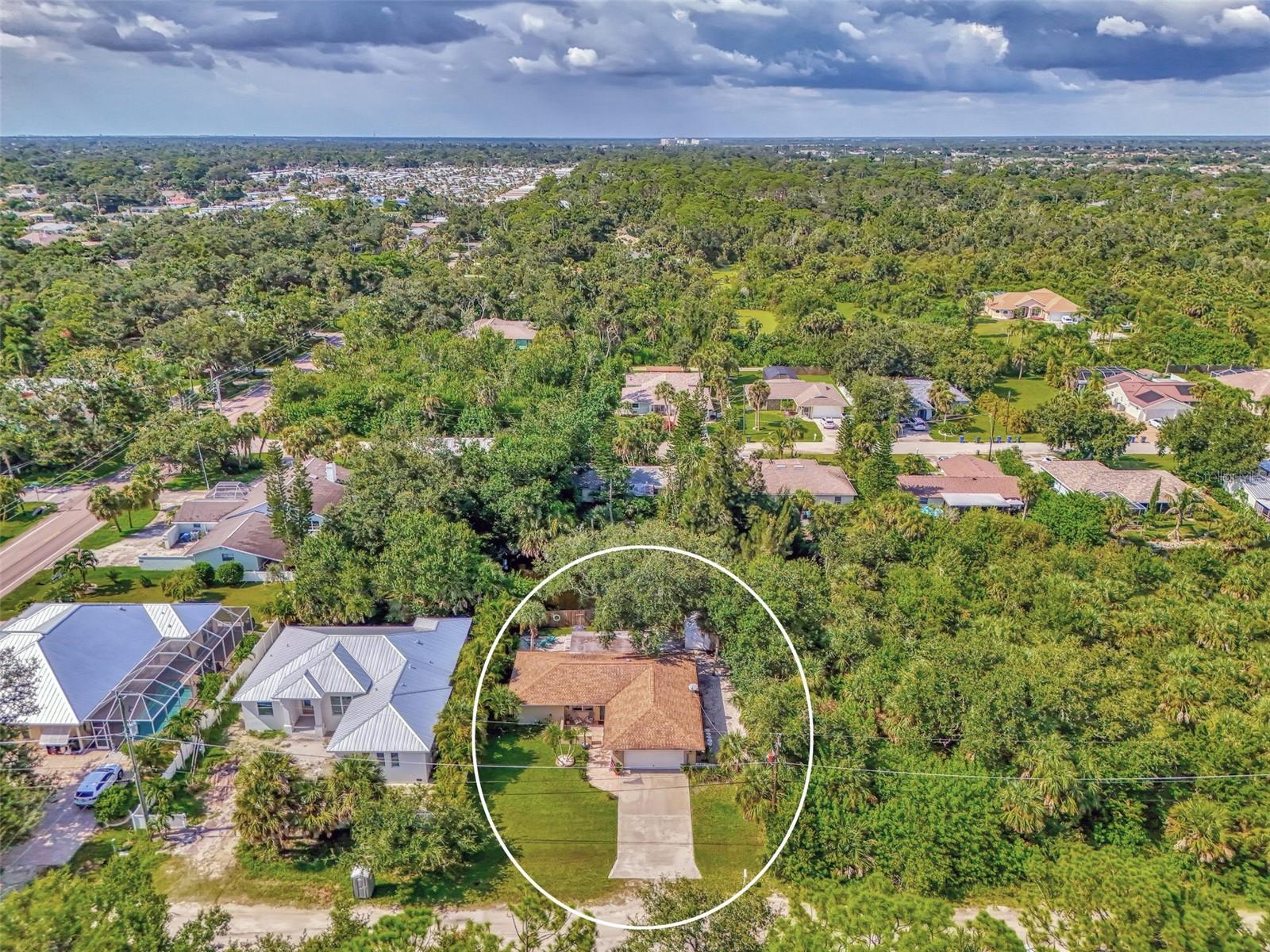 Image 5 of 60 For 1712 Shell Drive