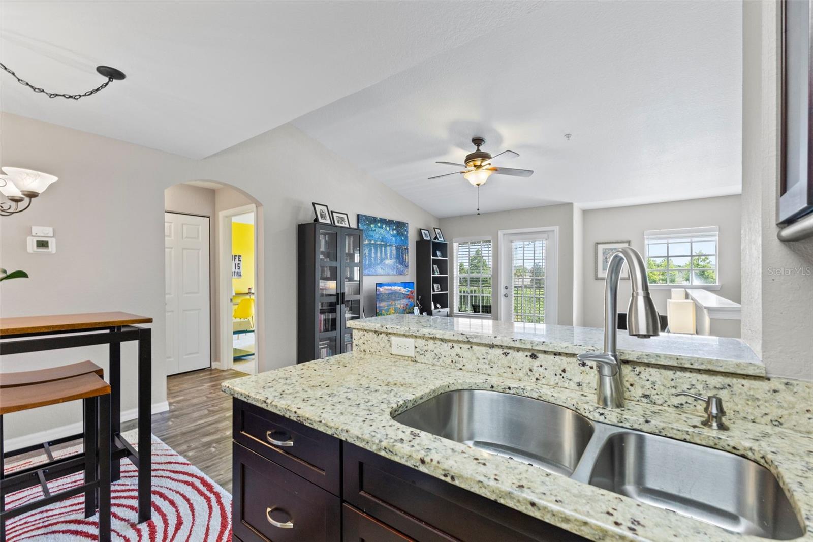 Image 27 of 49 For 8905 Manor Loop 205