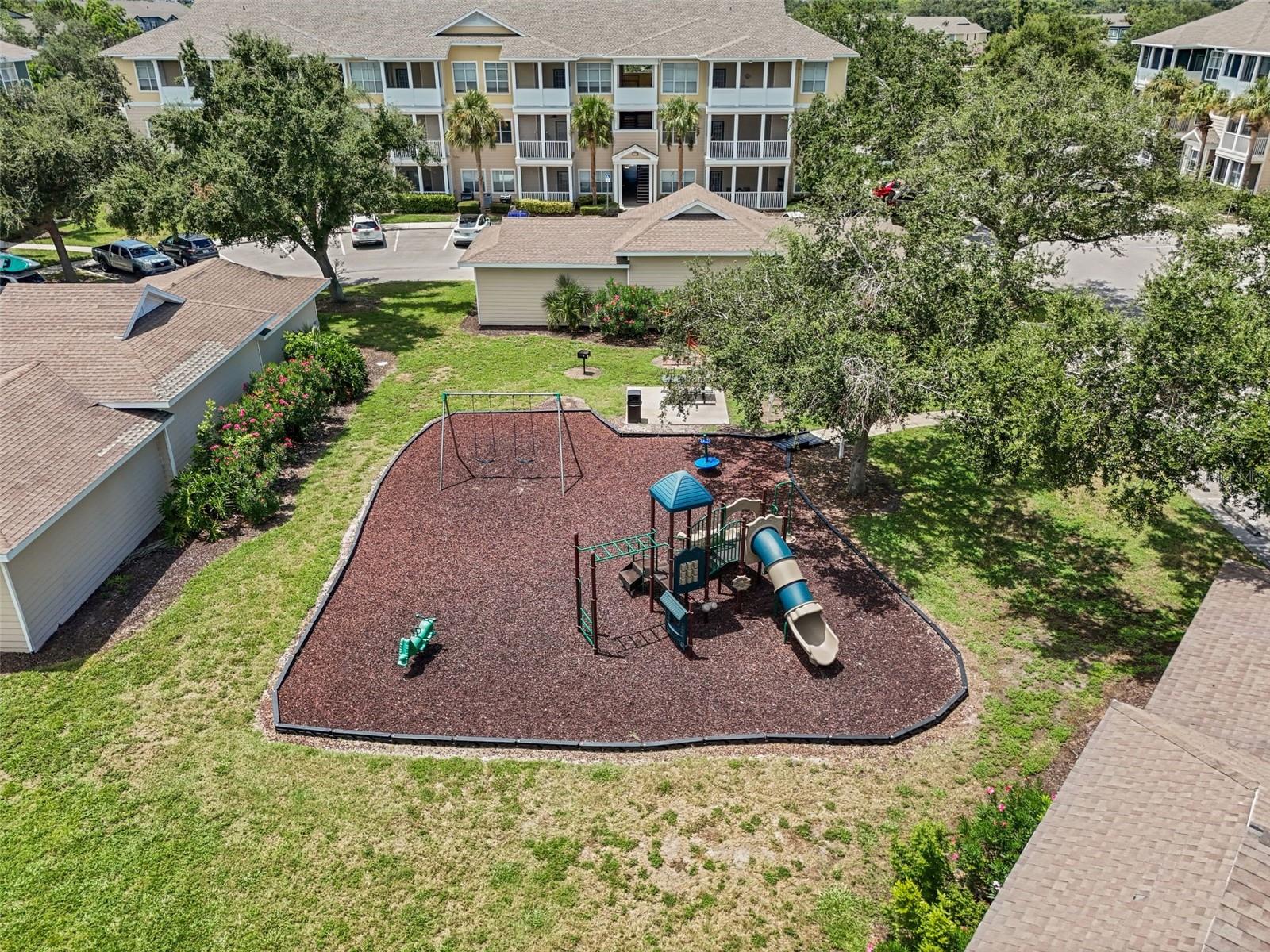 Image 37 of 45 For 4802 51st Street W 1412