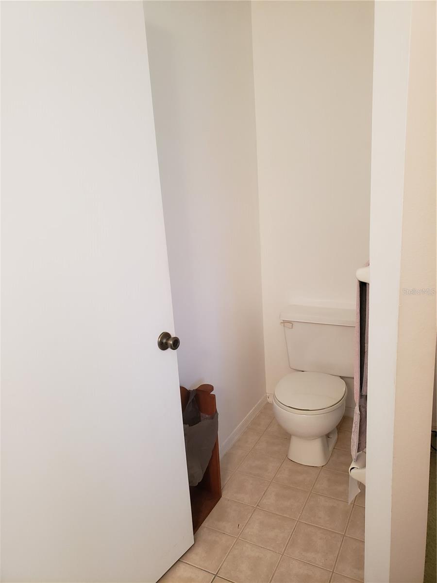 Image 15 of 24 For 542 36th Street W