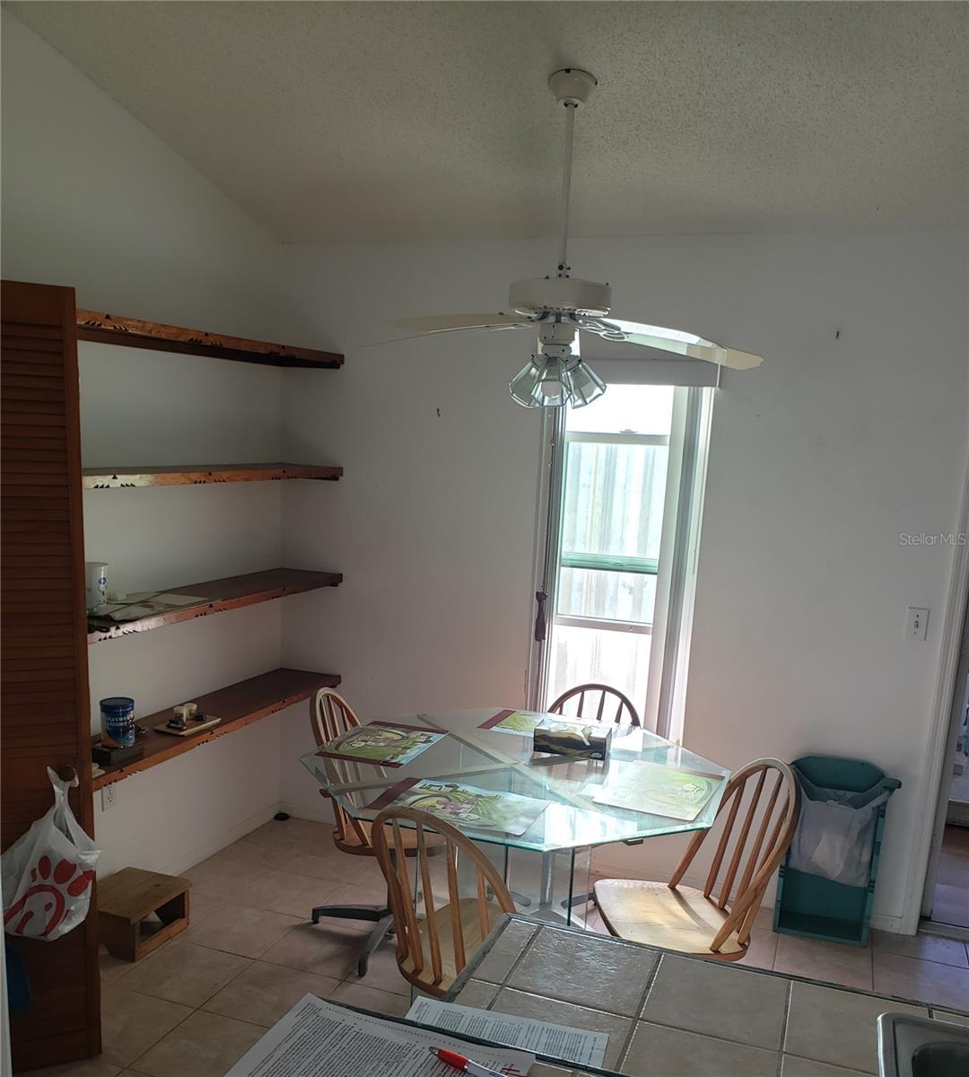 Image 5 of 24 For 542 36th Street W