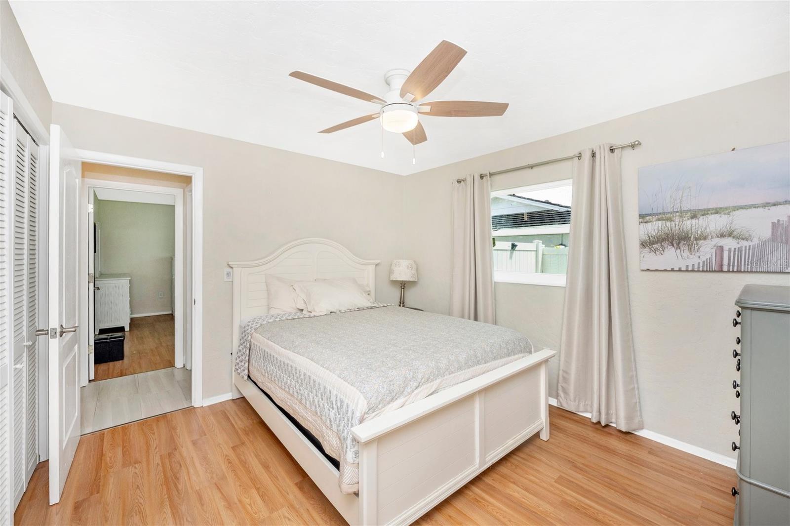 Image 18 of 47 For 2920 Captiva Drive