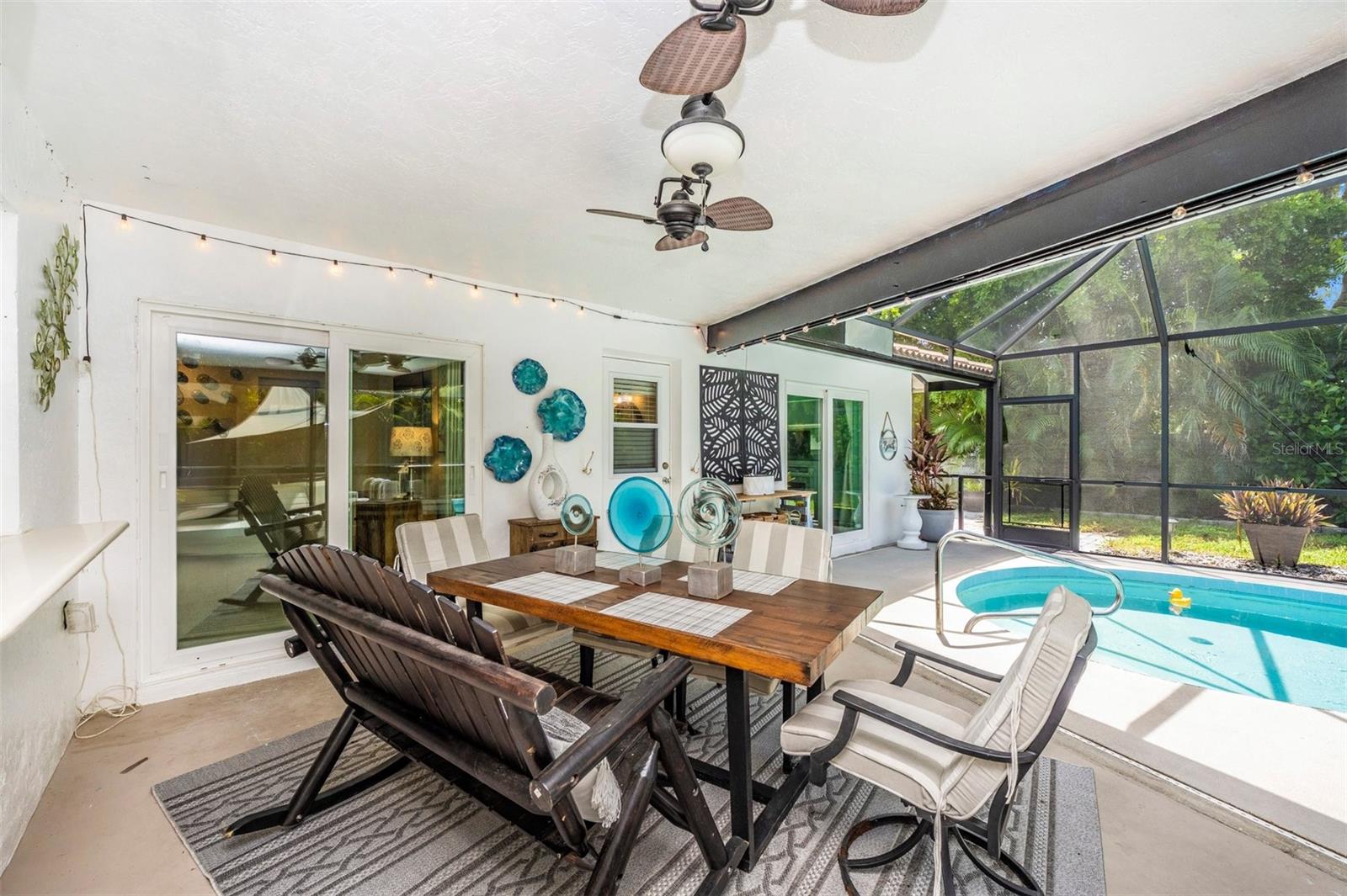 Image 32 of 47 For 2920 Captiva Drive
