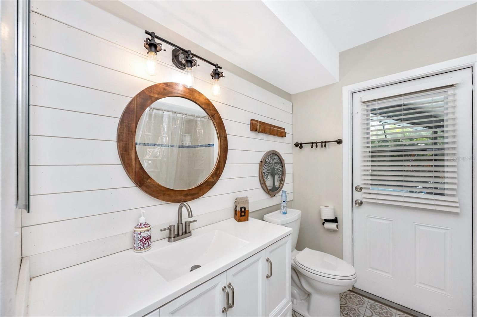 Image 44 of 47 For 2920 Captiva Drive