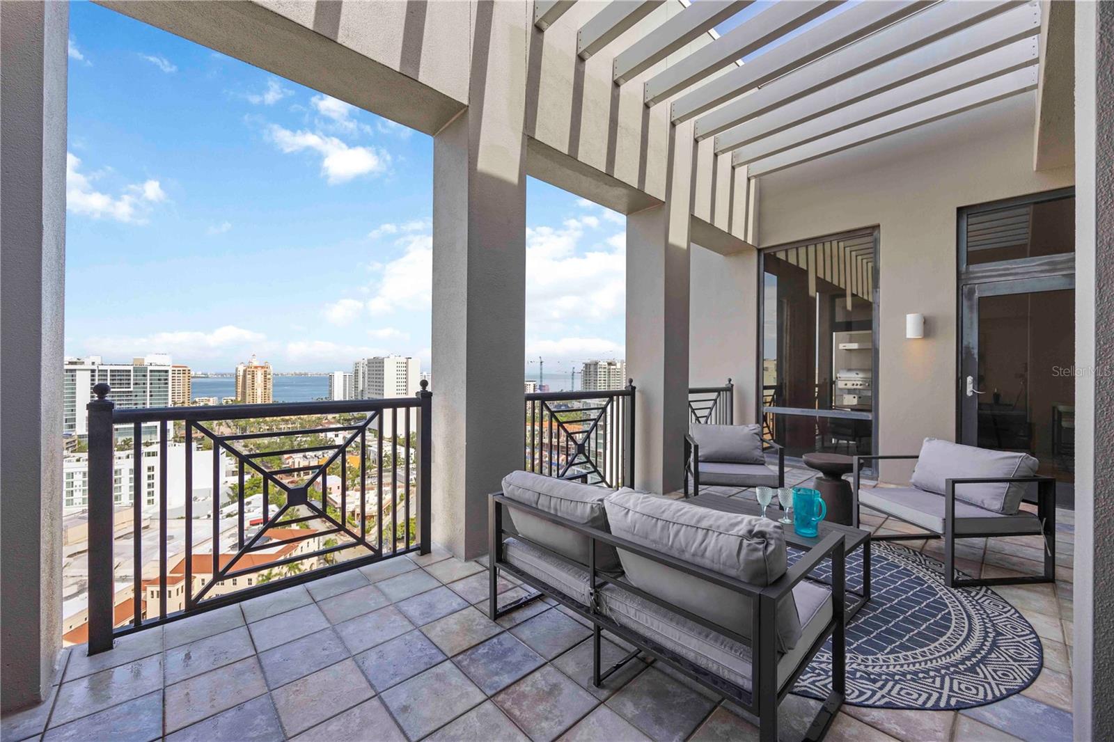 Details for 50 Central Avenue 17phb, SARASOTA, FL 34236