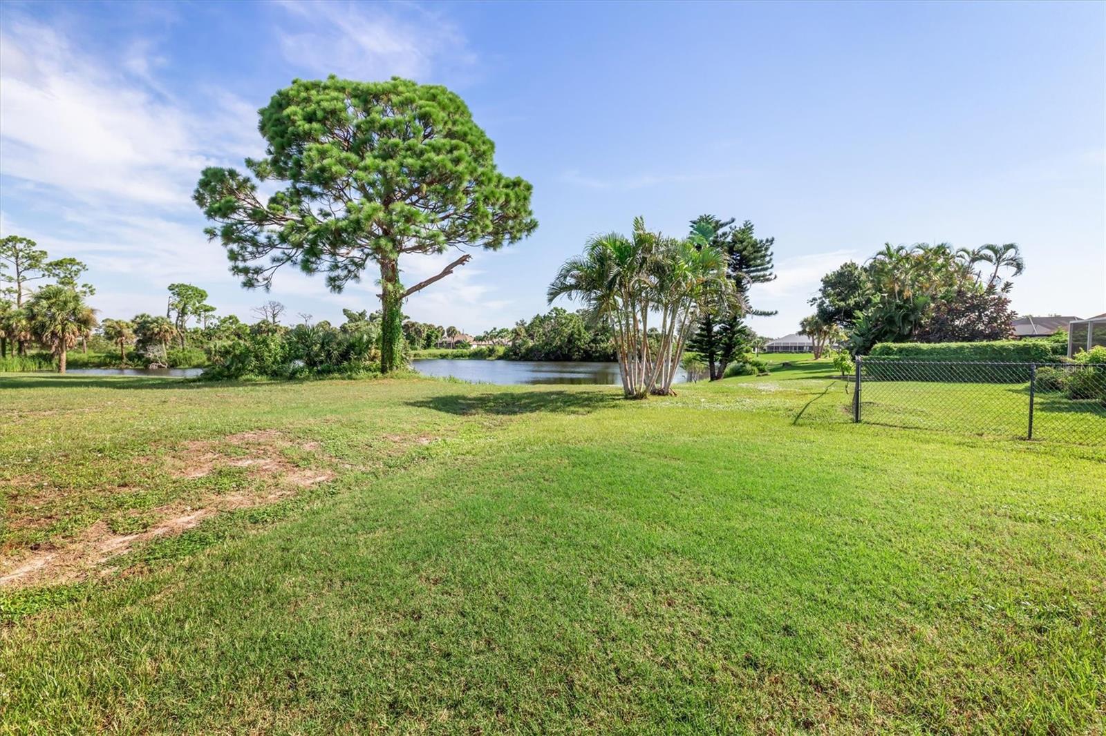 Image 34 of 59 For 2 Sportsman Circle