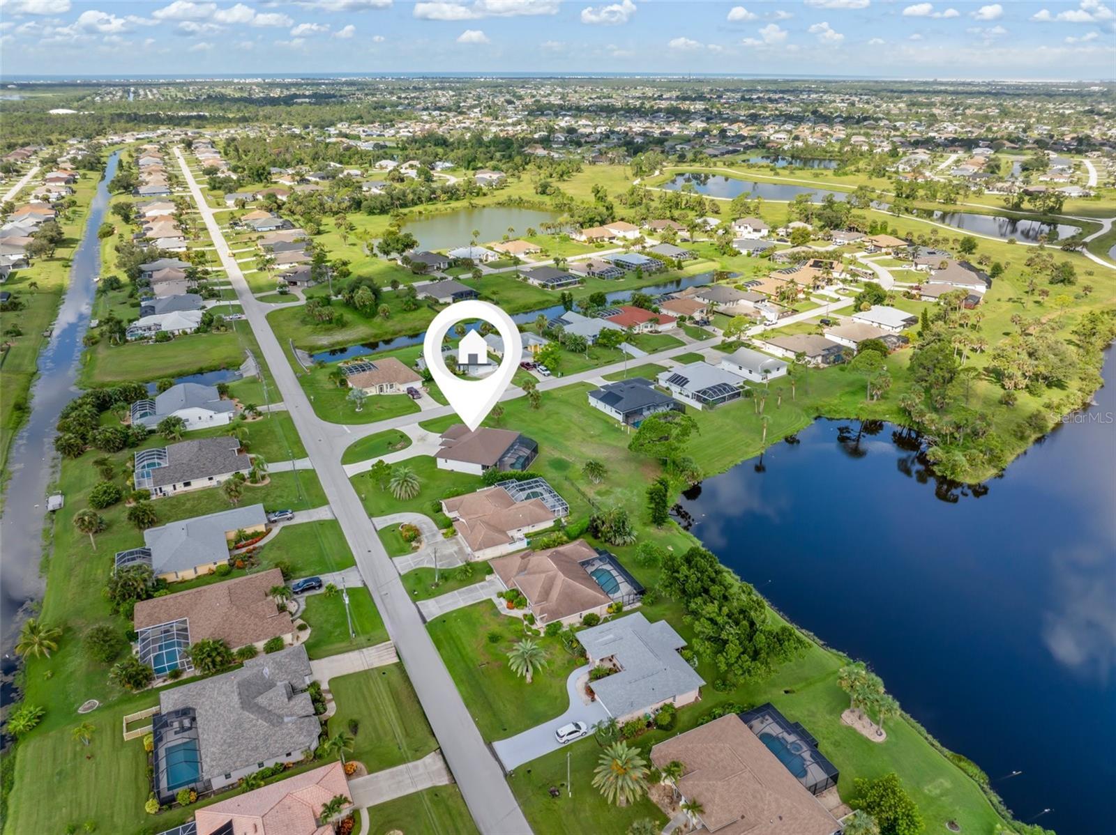Image 47 of 59 For 2 Sportsman Circle