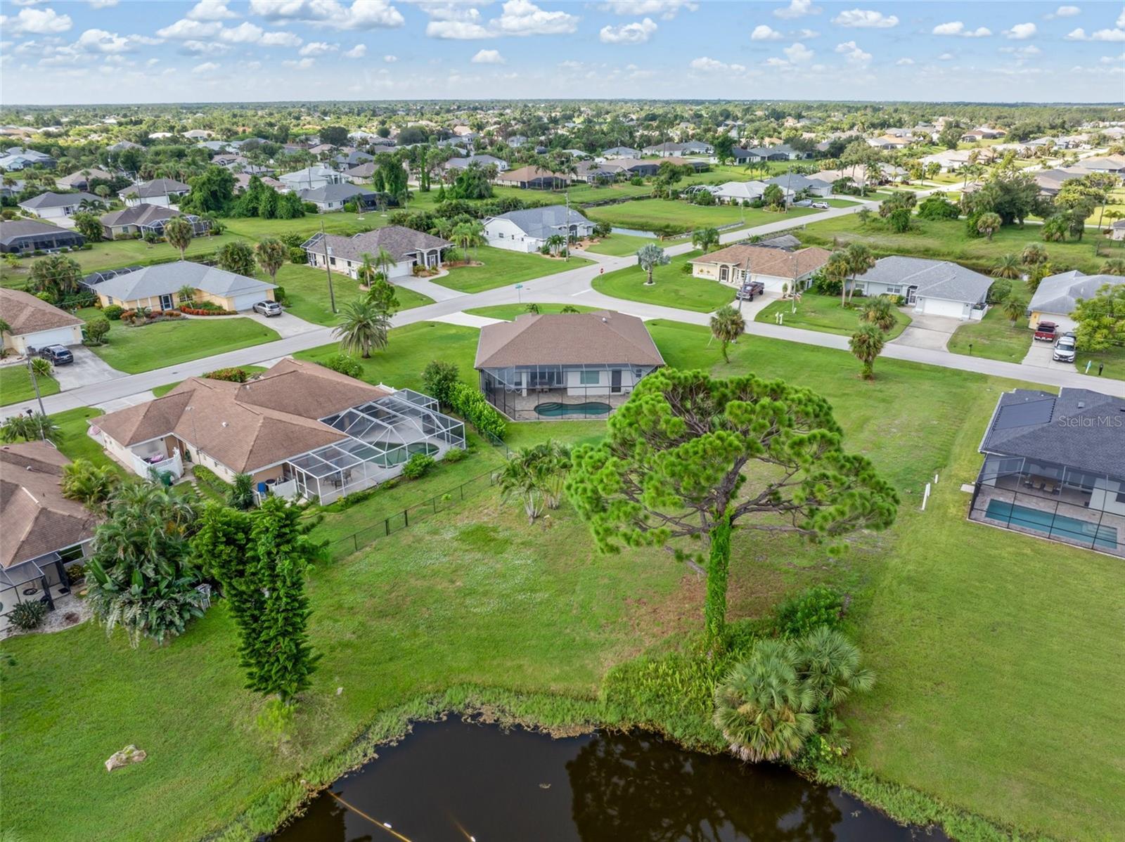 Image 49 of 59 For 2 Sportsman Circle
