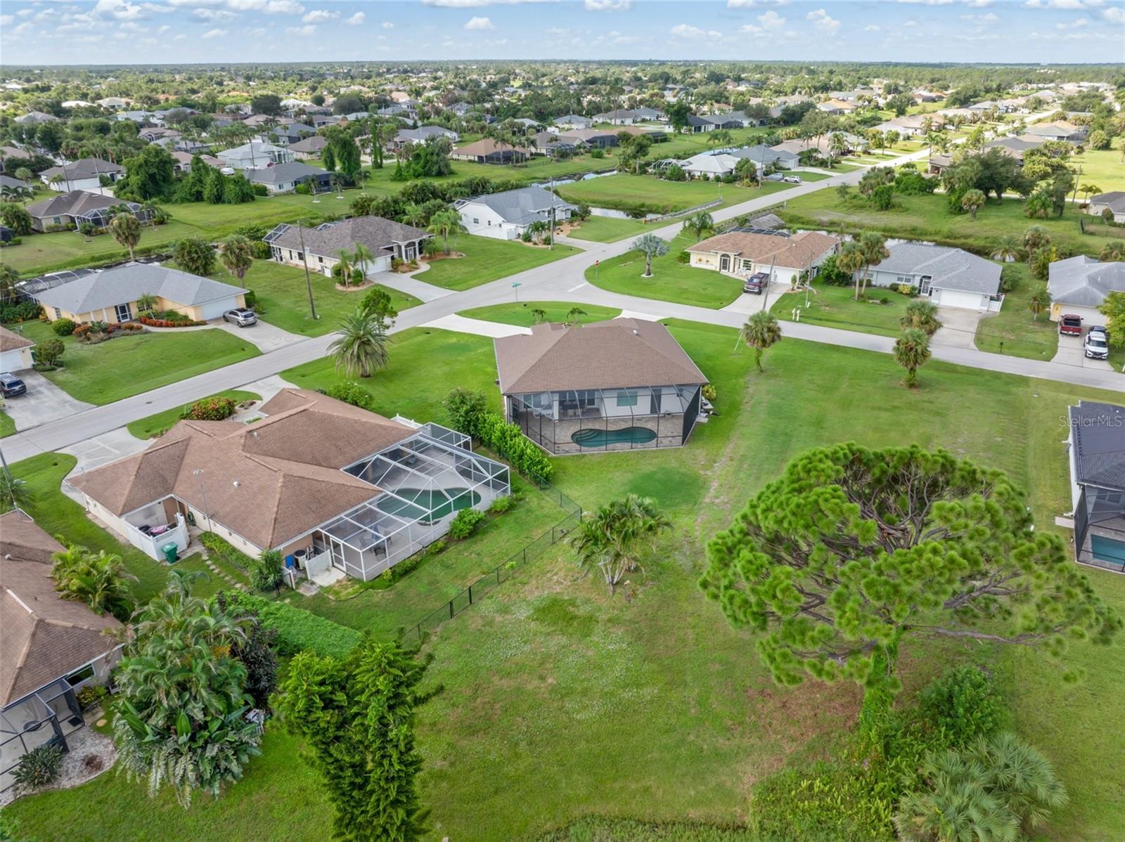 Image 50 of 59 For 2 Sportsman Circle