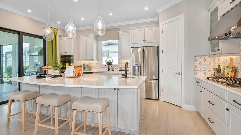 Image 4 of 55 For 10308 Silent Night Lane