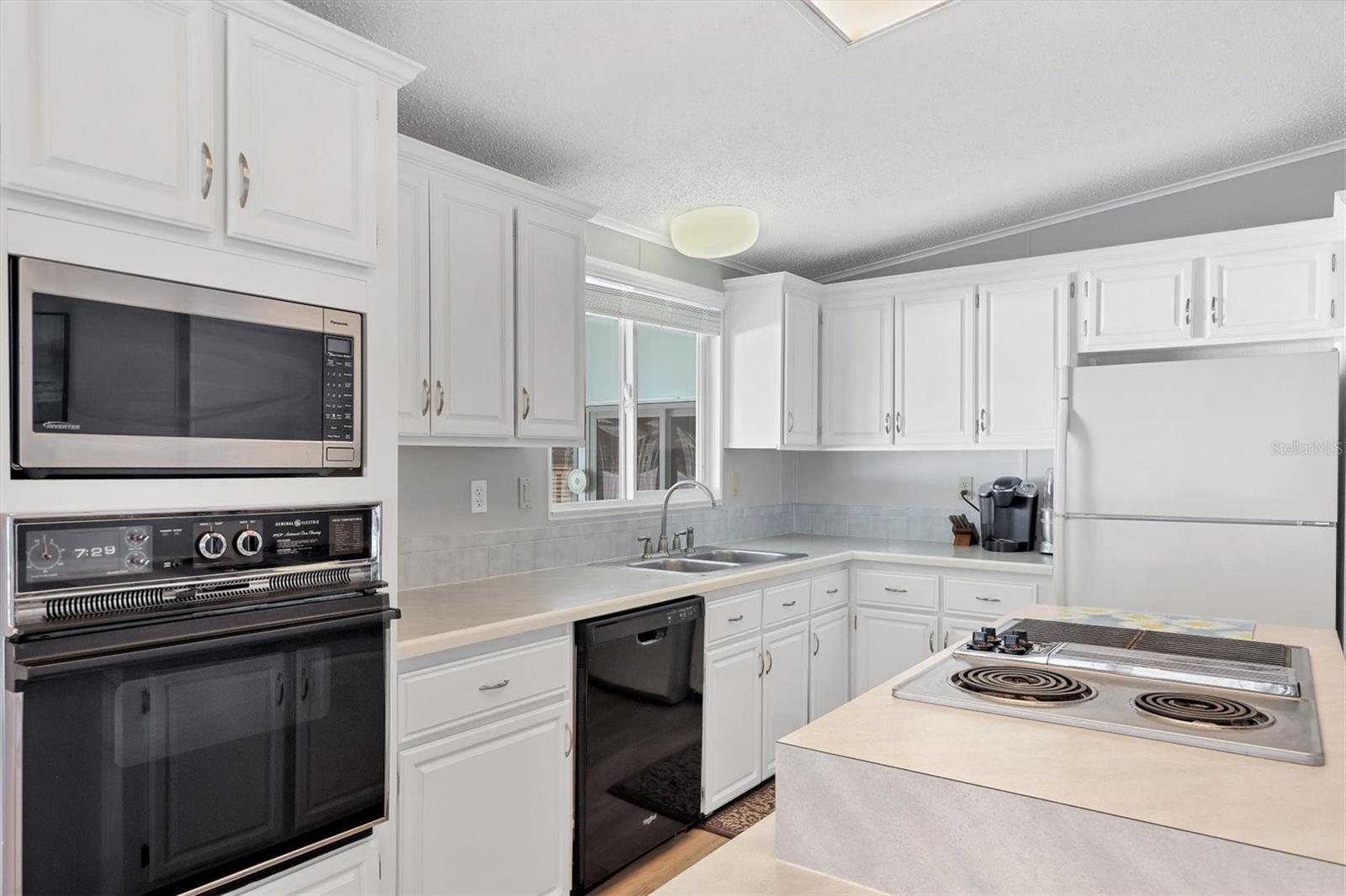 Image 13 of 46 For 3502 Rita Place