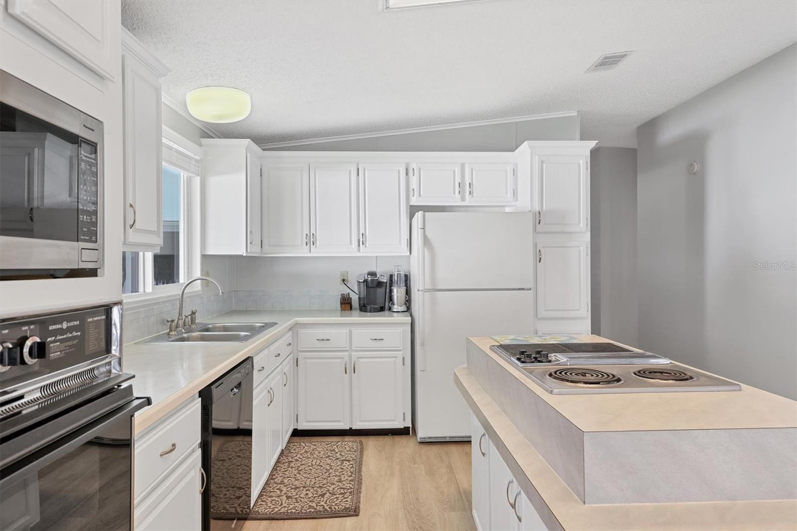 Image 14 of 46 For 3502 Rita Place