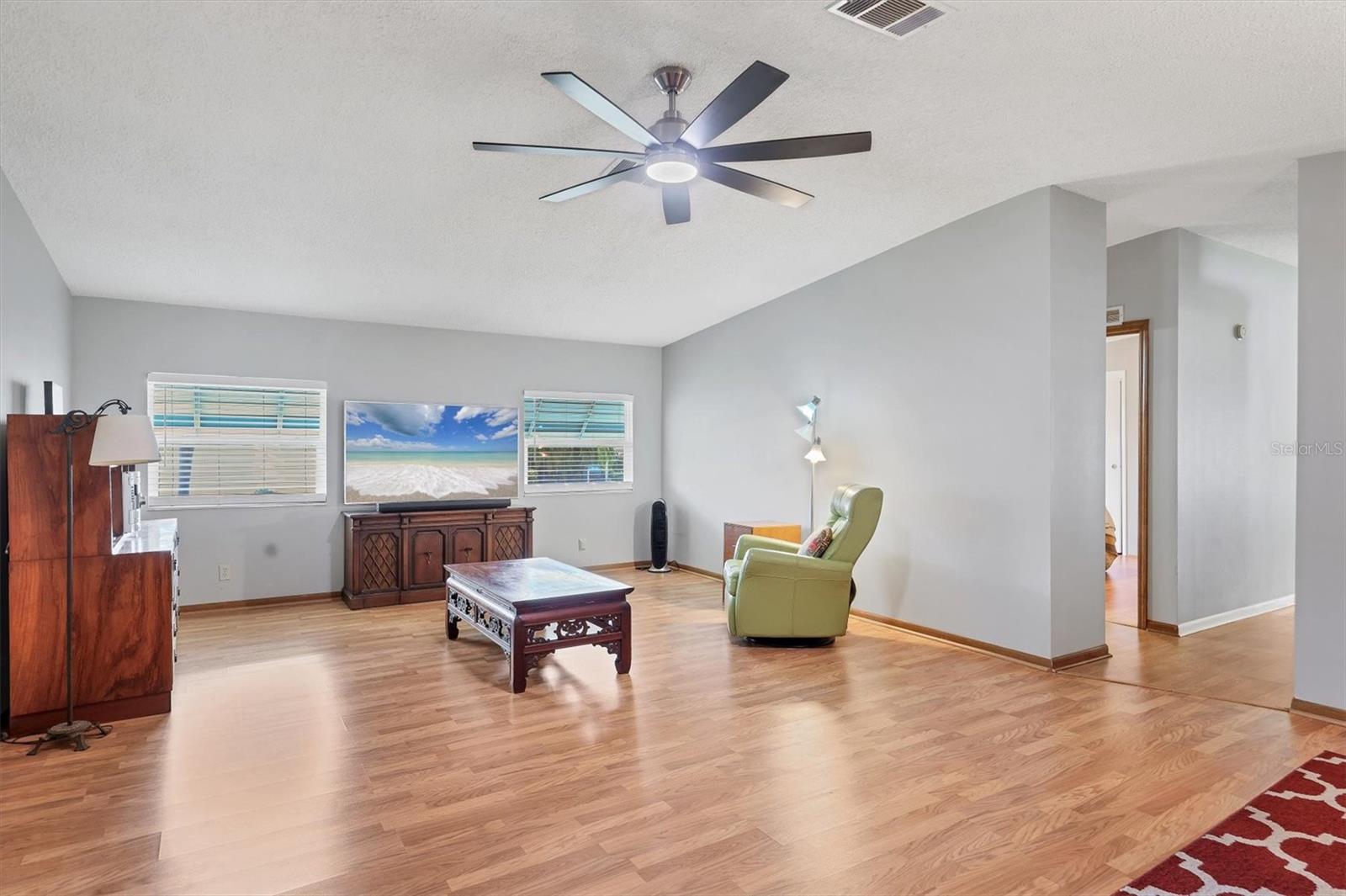 Image 7 of 46 For 3502 Rita Place