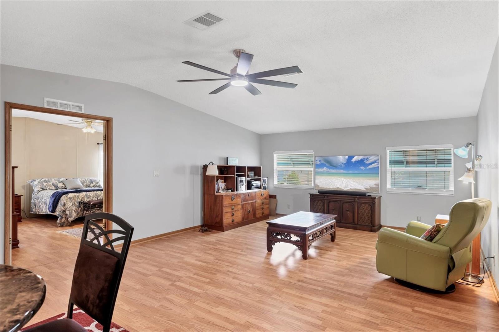 Image 8 of 46 For 3502 Rita Place