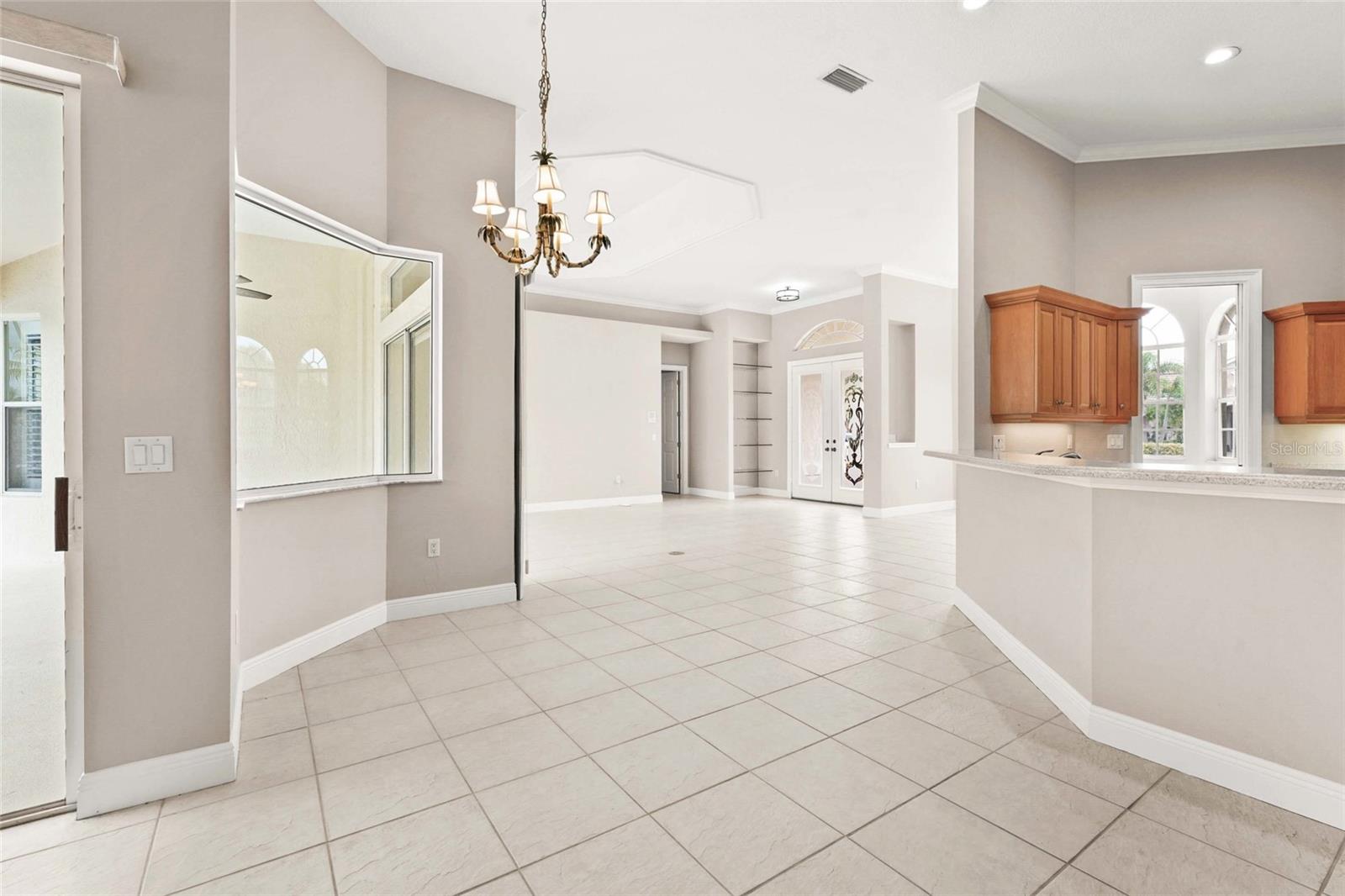 Image 19 of 82 For 4383 Natale Drive