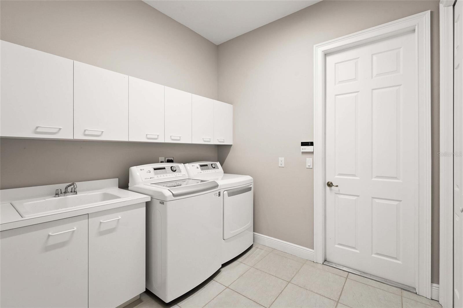 Image 43 of 82 For 4383 Natale Drive