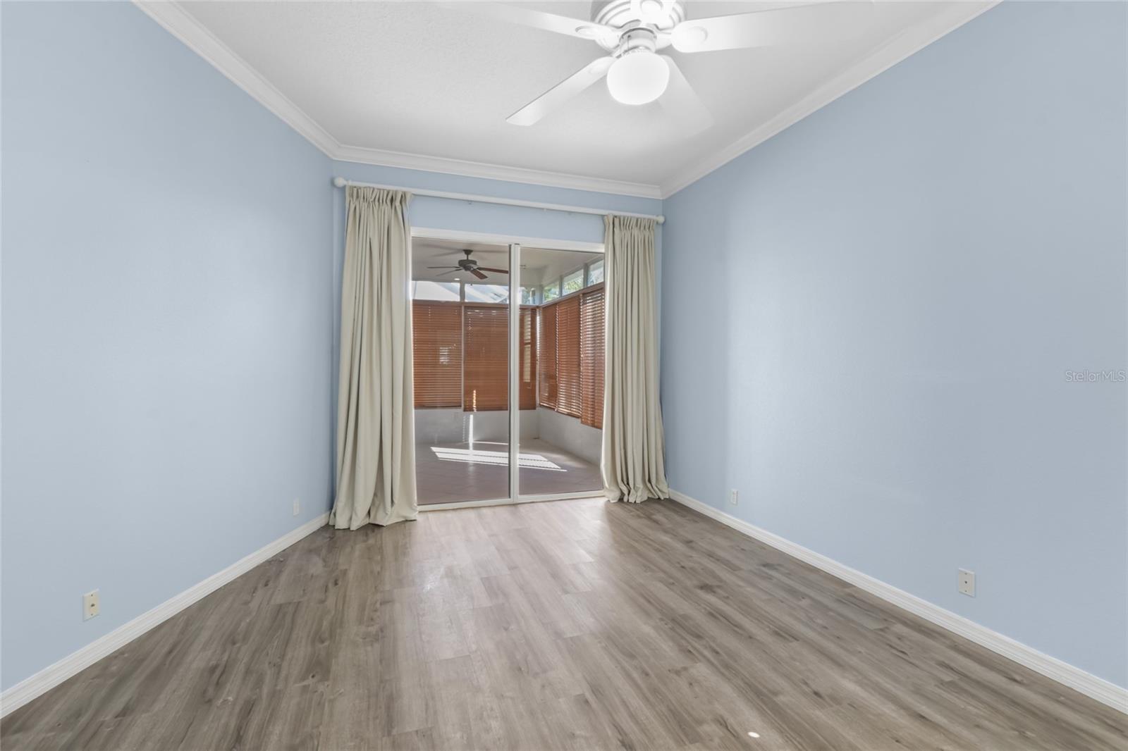 Image 16 of 75 For 4427 Shark Drive