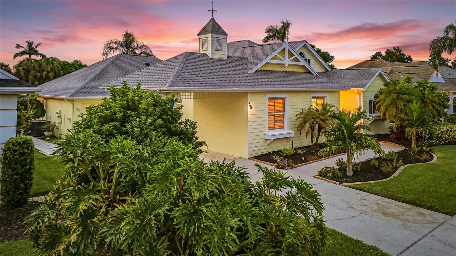 Image 68 of 75 For 4427 Shark Drive