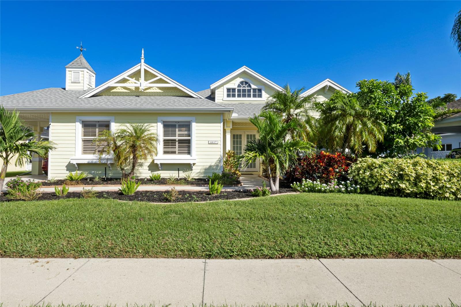 Image 8 of 75 For 4427 Shark Drive