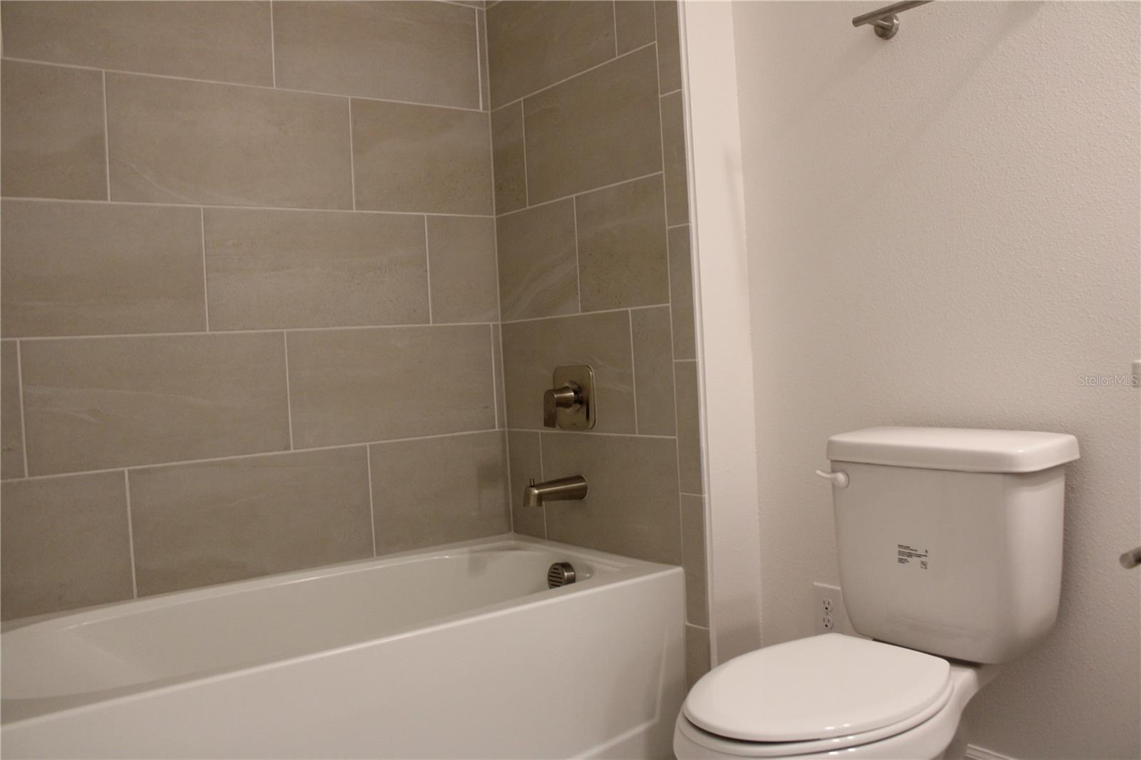 Image 15 of 55 For 6932 Indus Valley Circle