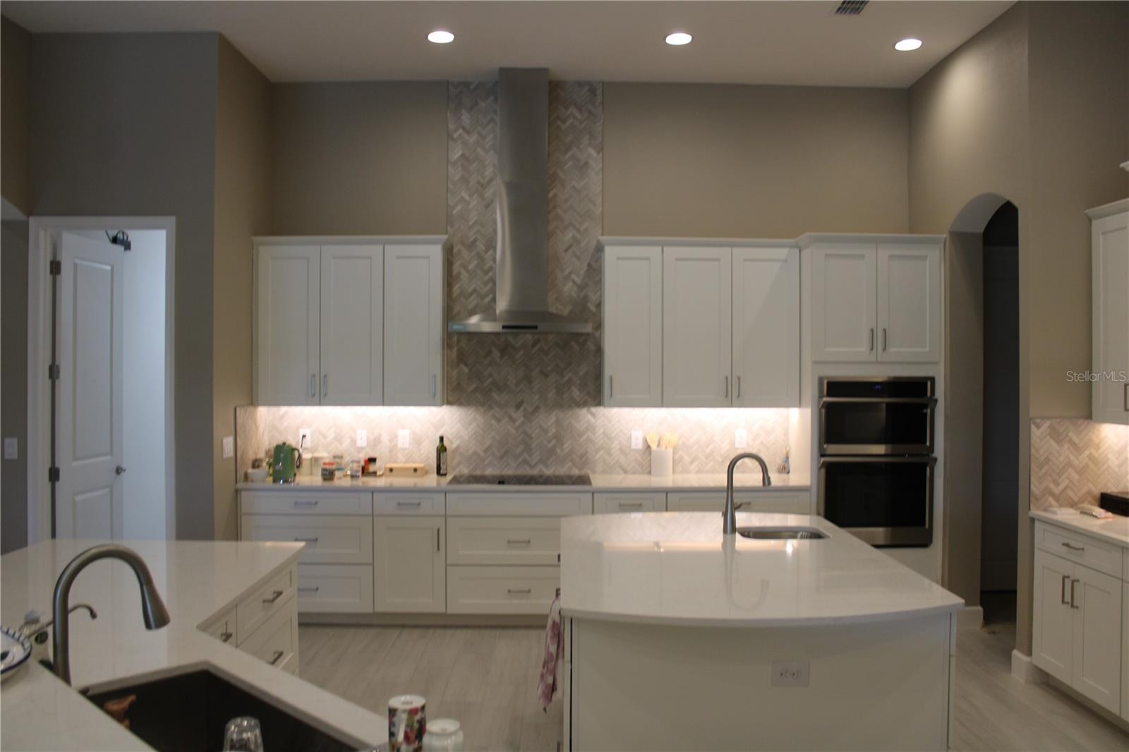 Image 3 of 55 For 6932 Indus Valley Circle