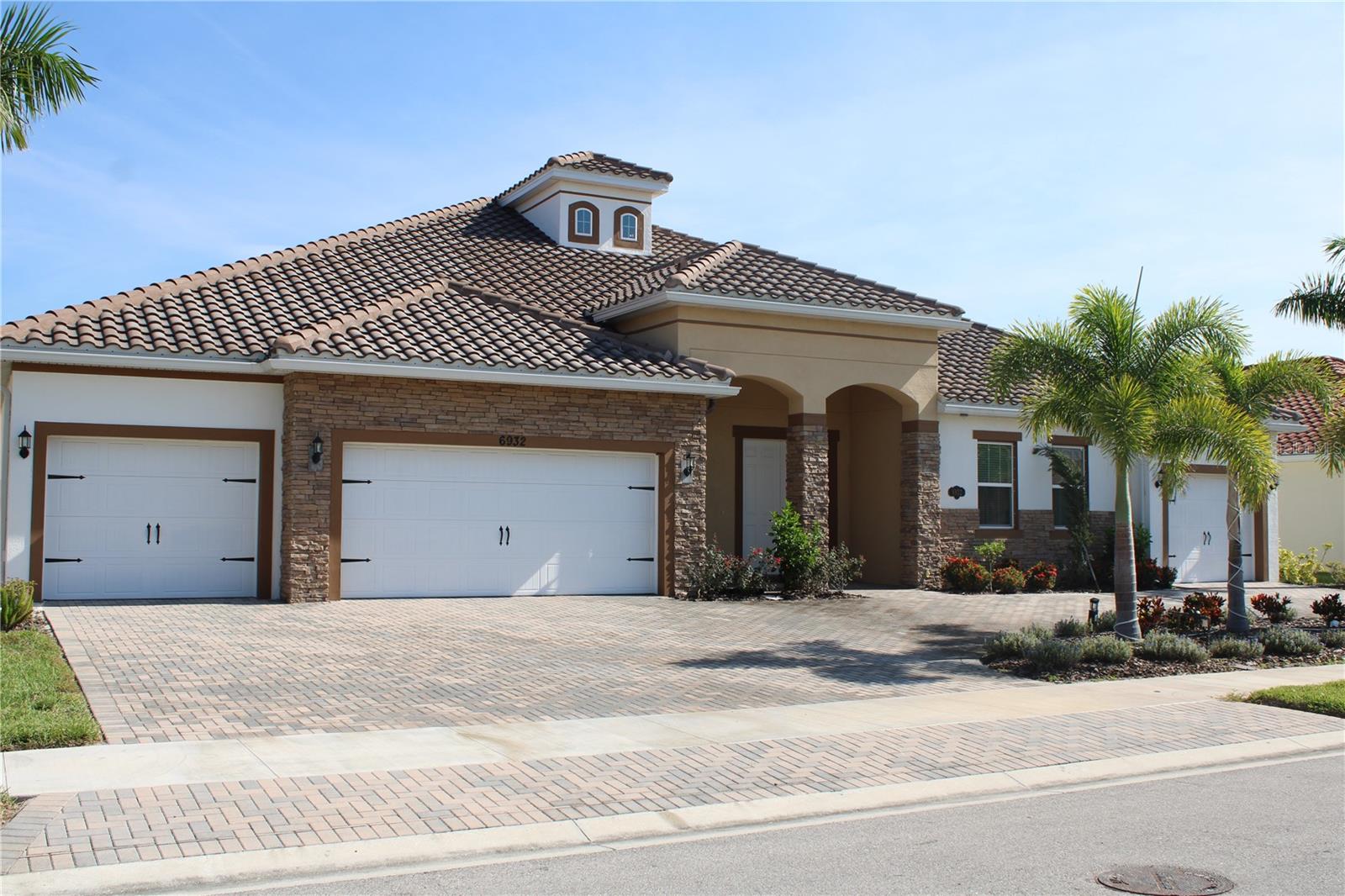 Image 42 of 55 For 6932 Indus Valley Circle