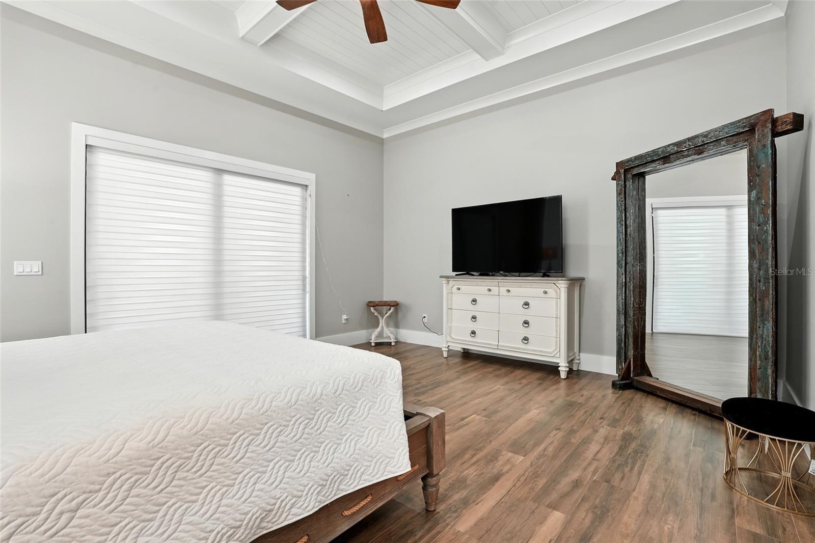 Image 25 of 56 For 709 15th Street Sw