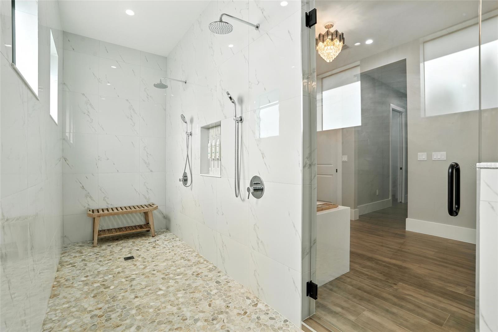 Image 30 of 56 For 709 15th Street Sw