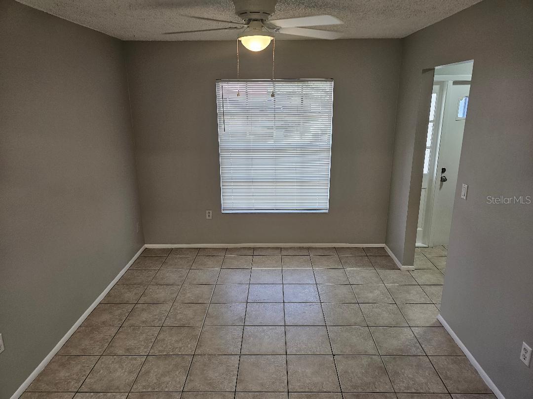 Image 5 of 12 For 4005 27th Avenue W