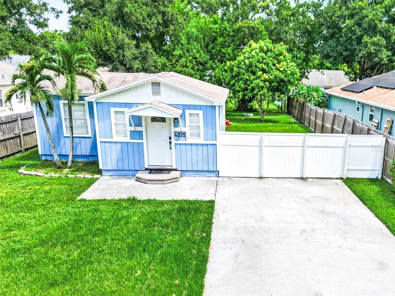 Details for 4035 40th Avenue N, ST PETERSBURG, FL 33714