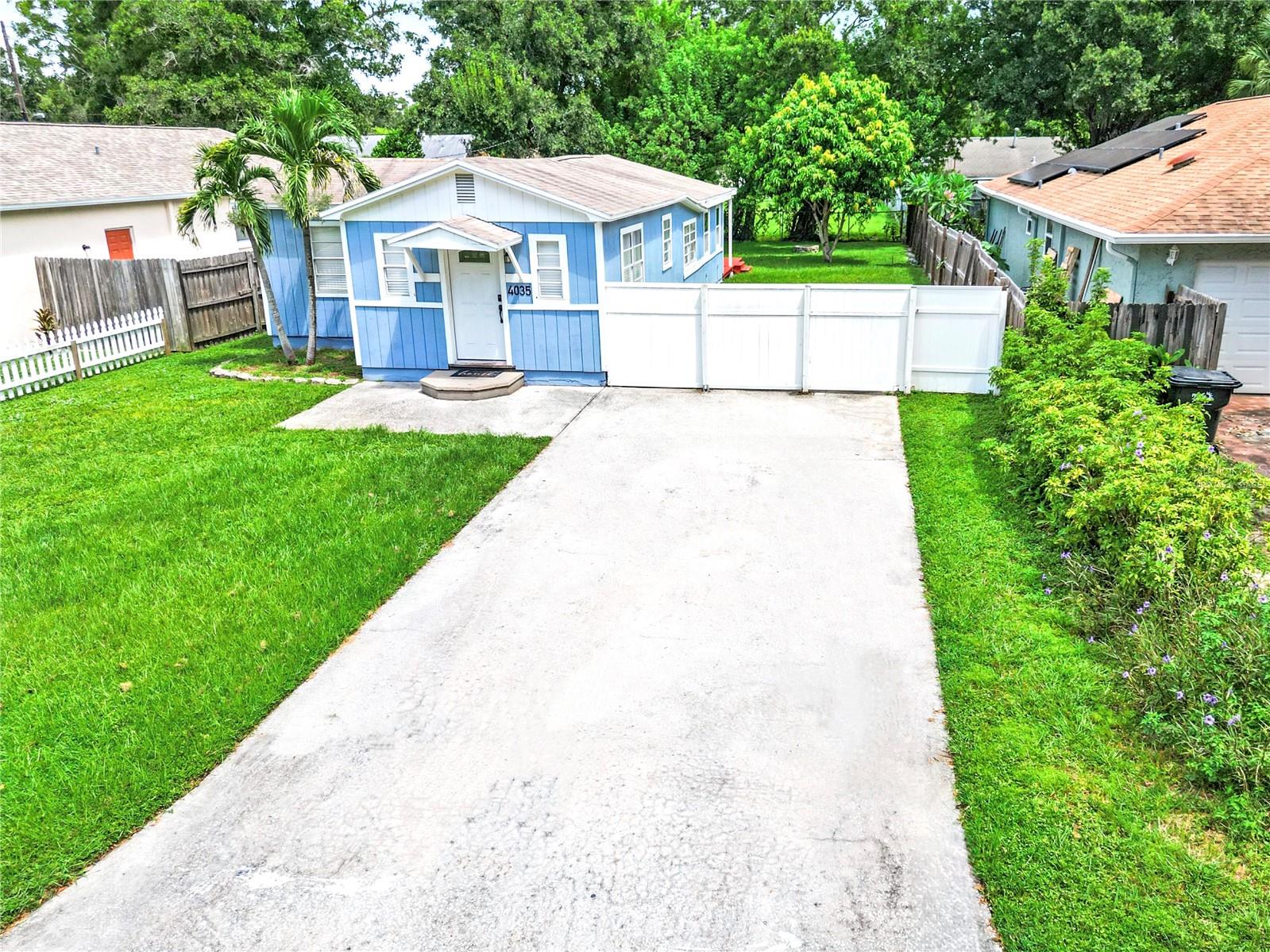 Image 2 of 19 For 4035 40th Avenue N