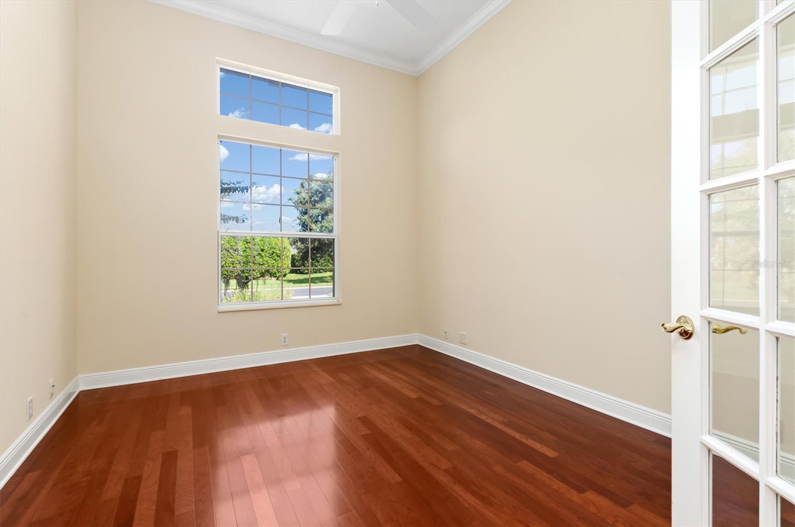 Image 29 of 63 For 8986 Bloomfield Boulevard