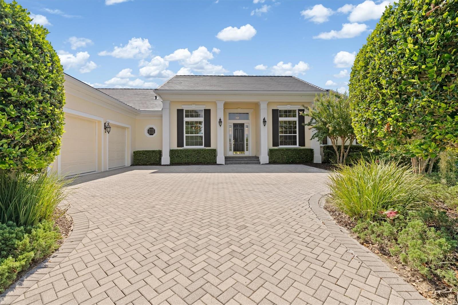 Image 4 of 63 For 8986 Bloomfield Boulevard