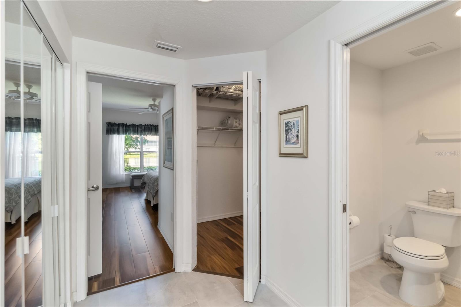 Image 15 of 42 For 7064 Strand Circle 101