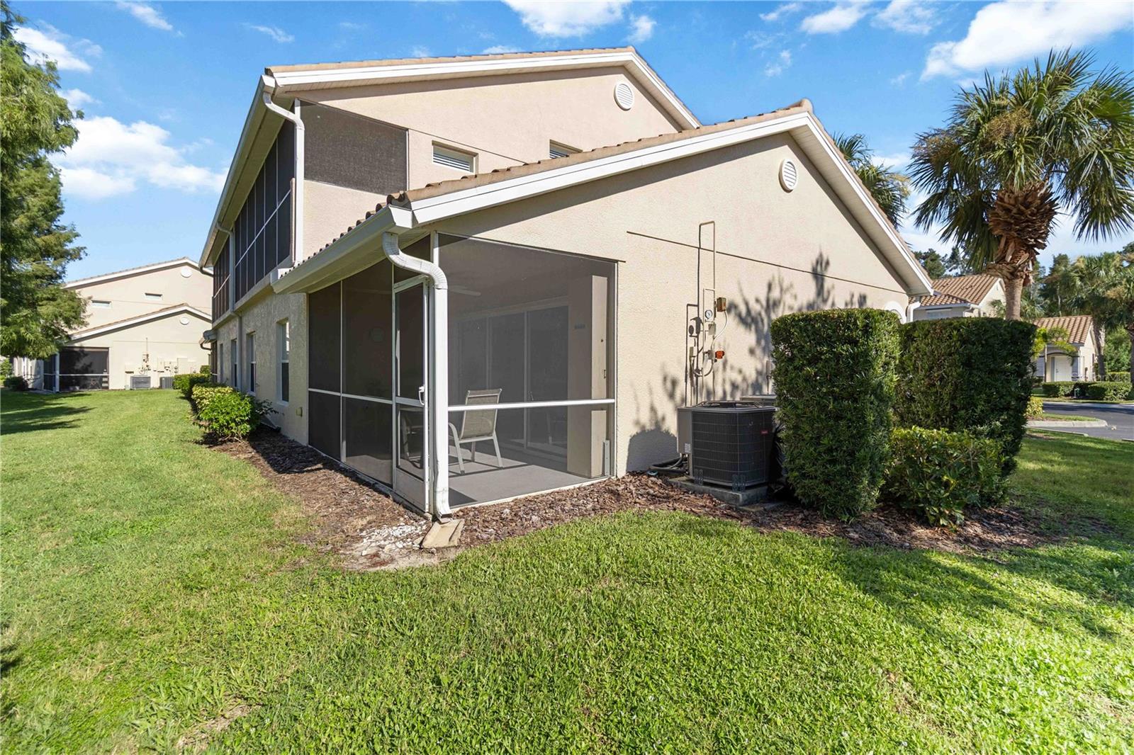 Image 24 of 42 For 7064 Strand Circle 101