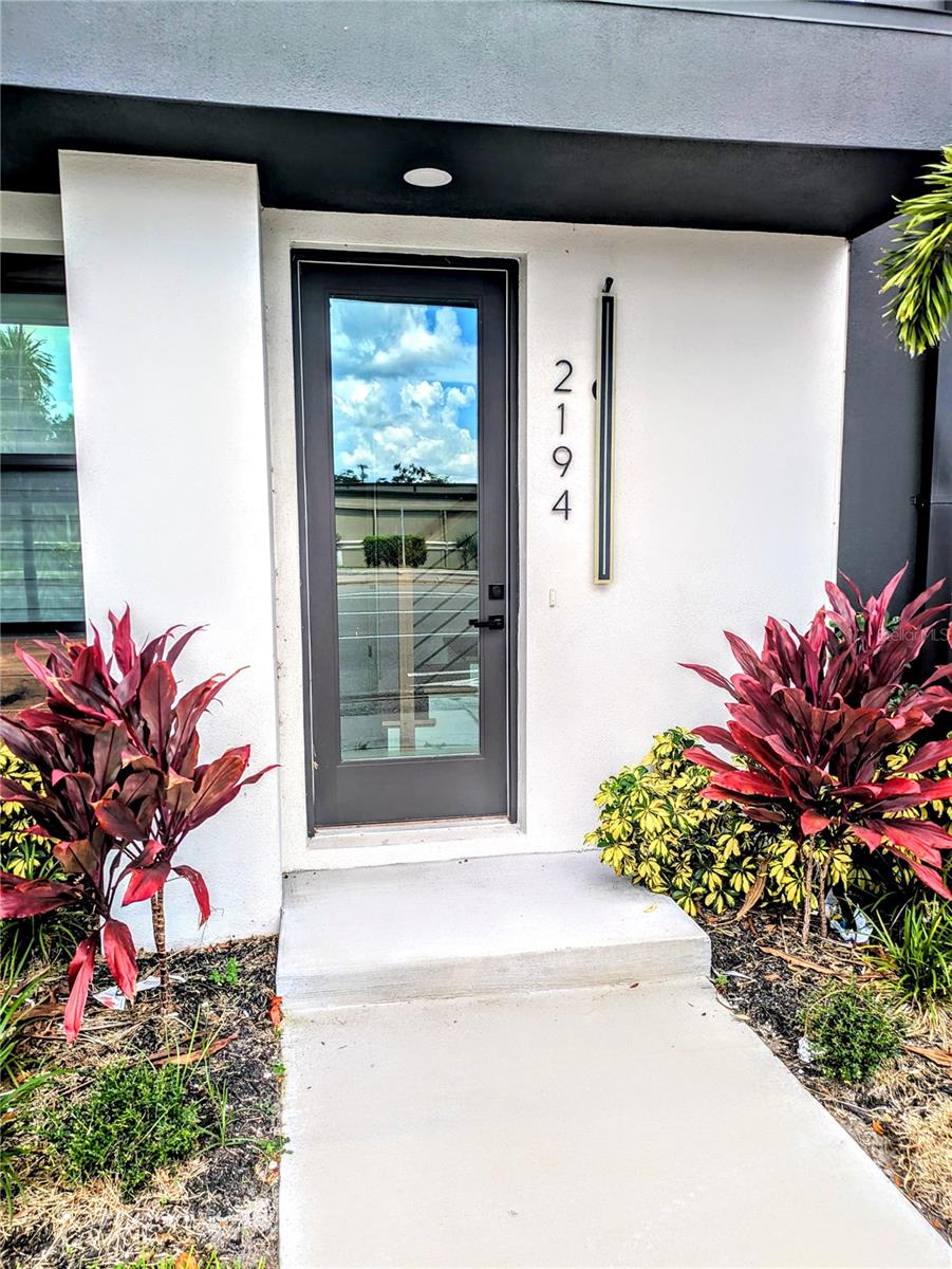 Details for 2194 Fruitville Road, SARASOTA, FL 34237
