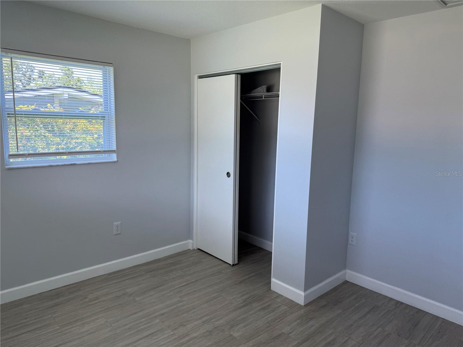 Image 27 of 40 For 2451 Nassau Street