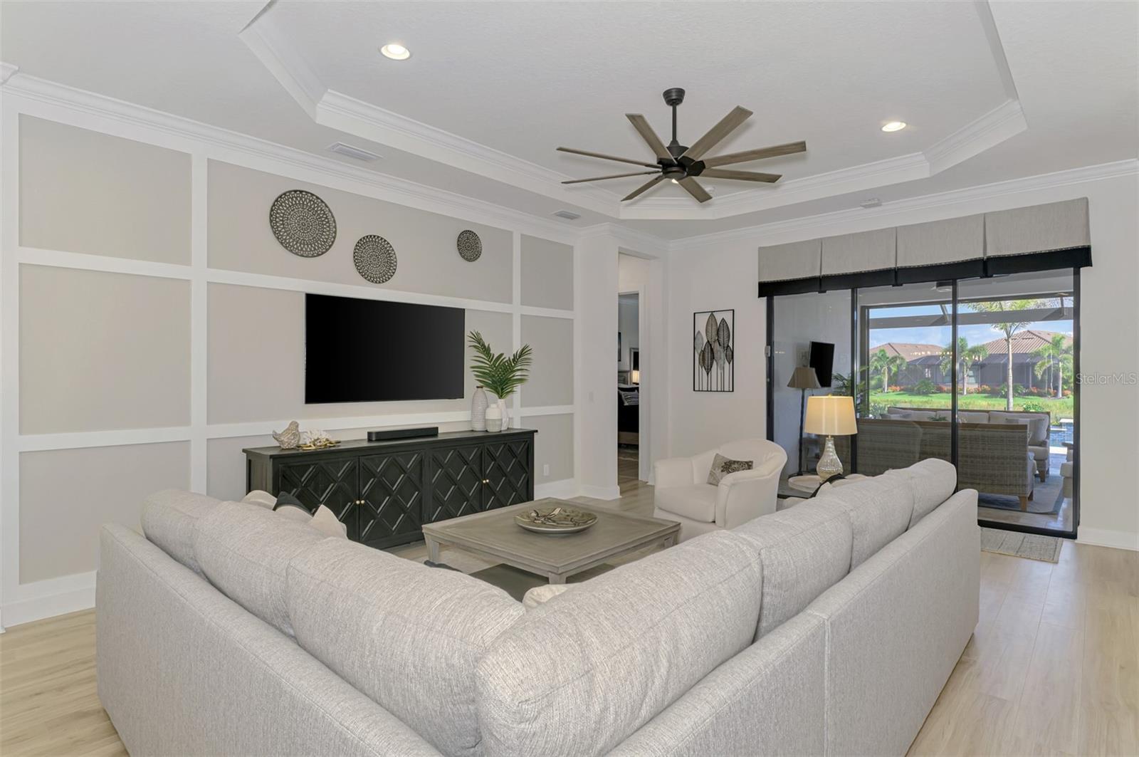 Image 15 of 96 For 5512 Lampiasi Street