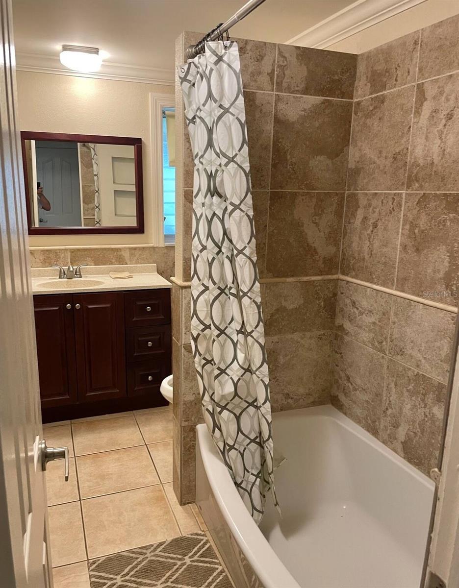 Image 18 of 31 For 695 Alligator Drive