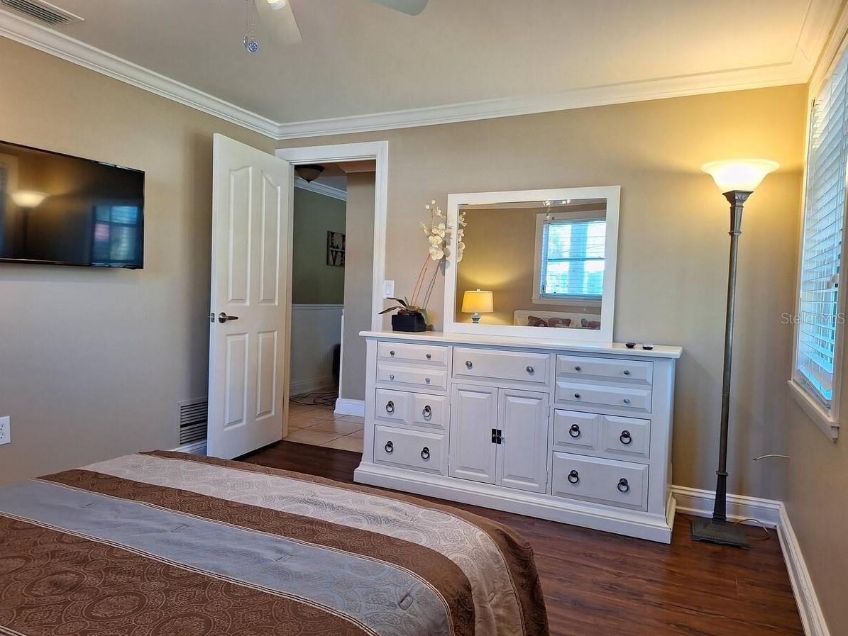 Image 21 of 31 For 695 Alligator Drive