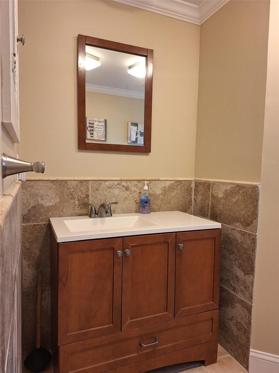 Image 27 of 31 For 695 Alligator Drive