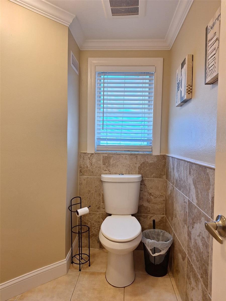 Image 28 of 31 For 695 Alligator Drive